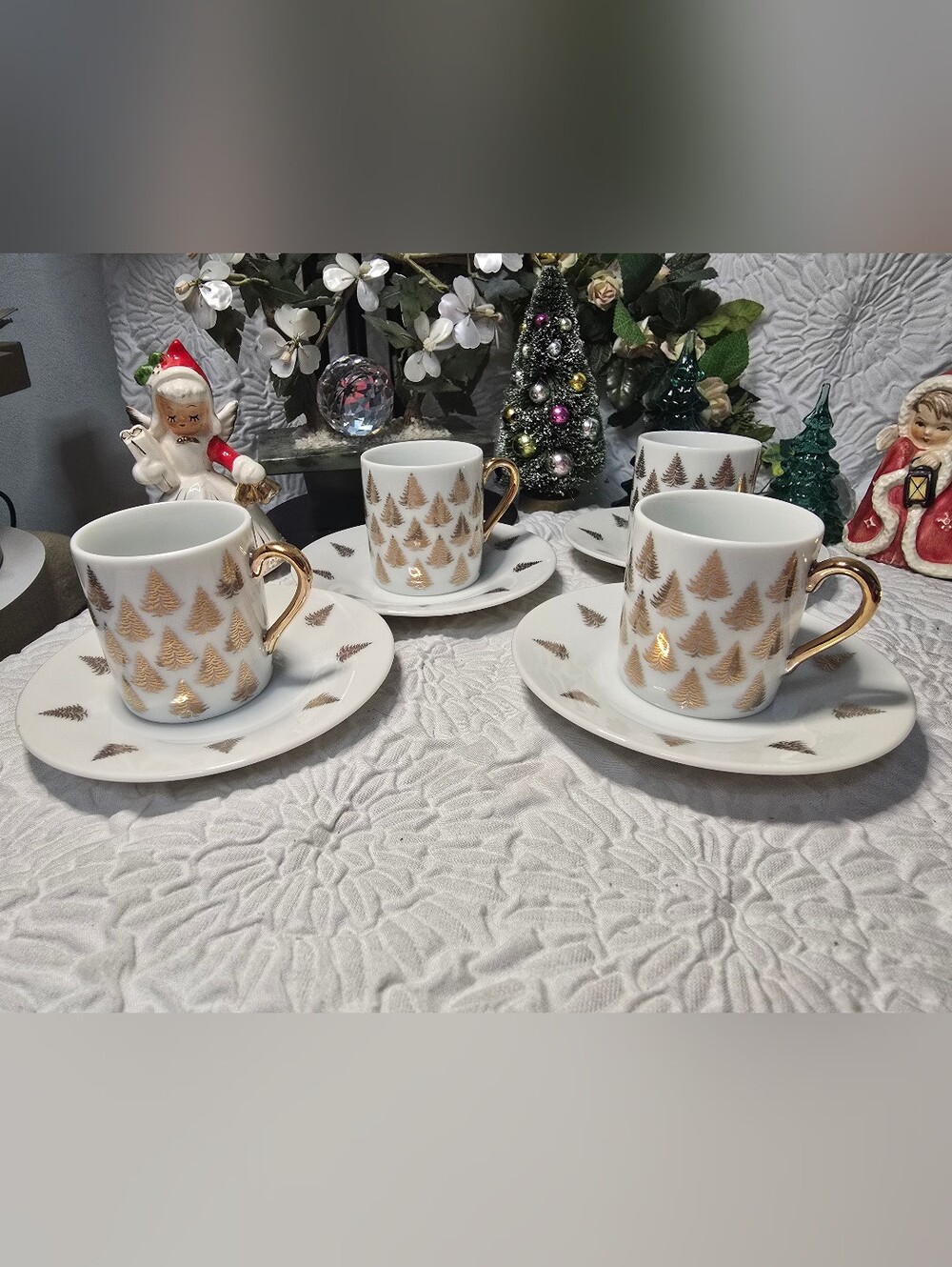 Vintage Centurion Collection Gold Christmas Tree Espresso Cups & Saucers - 8pc